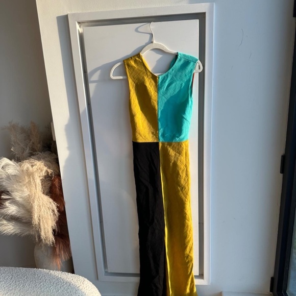 Vintage Diane Von Furstenberg Multi Dress with Front and Back Slit - Picture 3 of 3